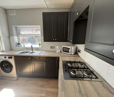 Milnthorpe Street, Salford - Photo 3