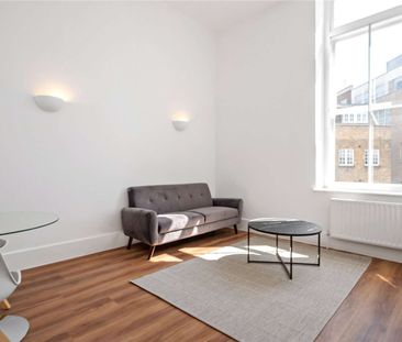 A one bedroom apartment close to Angel Station - Photo 2