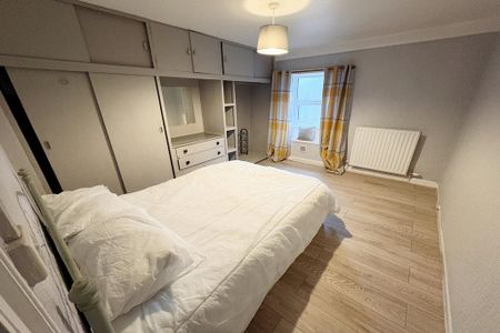 1 bedroom end of terrace house to rent - Photo 2