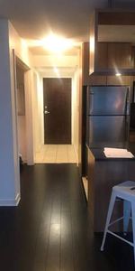 Stylish 1br + Den / Parking - Photo 4