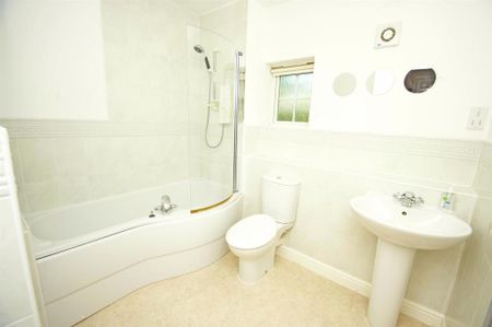 2 bedroom apartment to rent - Photo 5