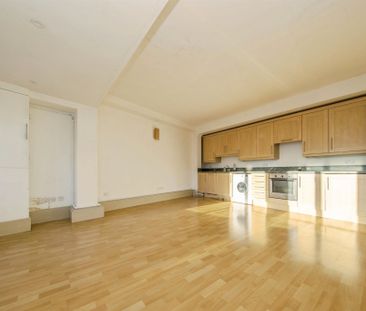 Elm Street, Ipswich - Photo 3