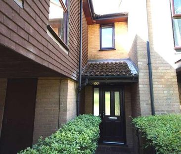 Fleetham Gardens, Lower Earley, Reading, RG6 - Photo 2