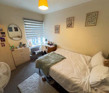 5 bedroom house share to rent - Photo 4