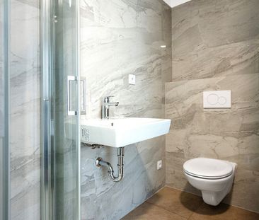 Pronájem bytu 1+kk 16 m² - Fotografie 2