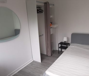 Chambre dans colocation de 5 - Photo 3