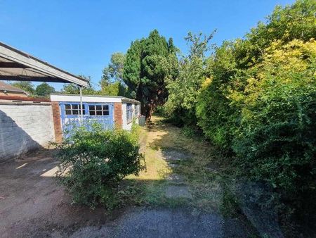 Bedroom Property In Winton, BH9 - Photo 5