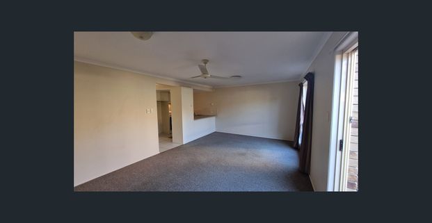 3-Bedroom Townhouse in the Heart of Maroochydore – Walk to Sunshine Plaza! - Photo 1