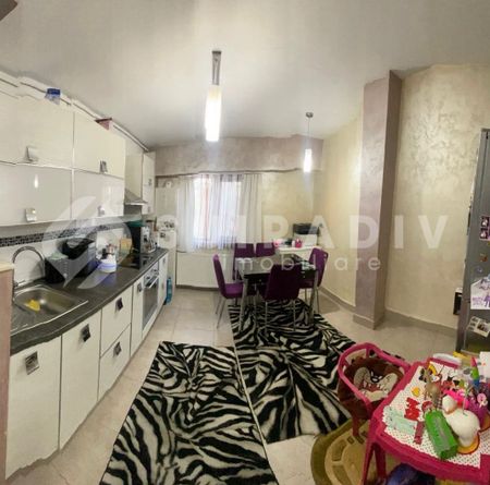 Apartament langa The Office, bloc cu lift, parcare - Fotografie 3