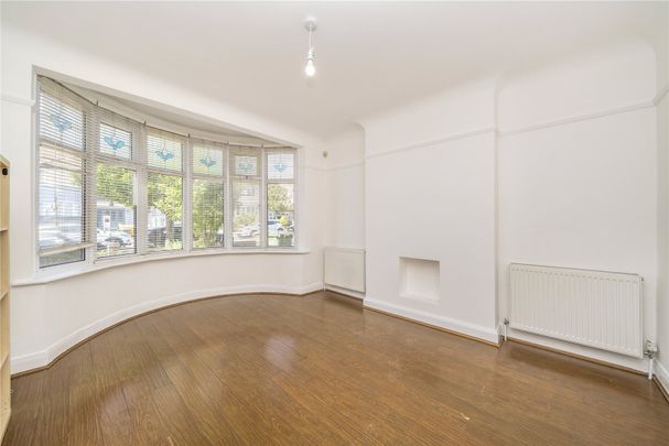 Broad Walk, Greenwich, London, SE3 8NB - Photo 1