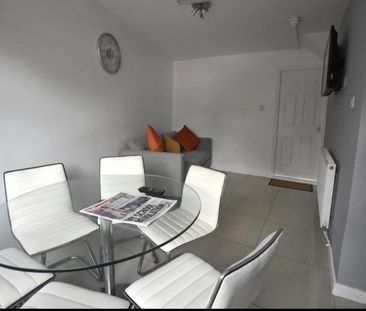 1 bedroom semi-detached house to rent - Photo 1