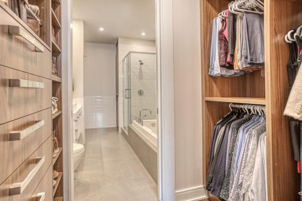 Condo for rent, Montréal (Saint-Laurent) - Photo 1
