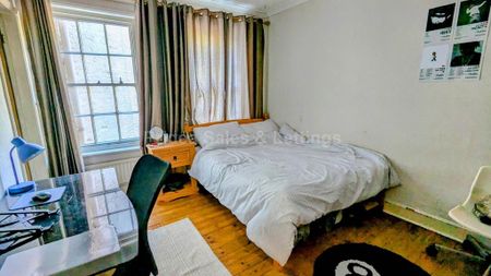 4 bedroom terraced house to rent - Photo 5