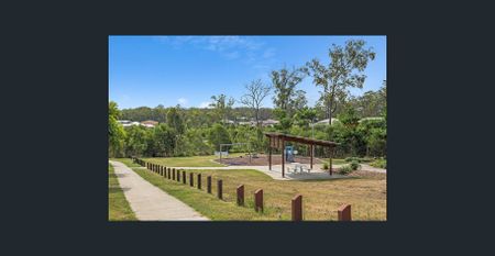 SERENE SETTING...Walk to Train... - Photo 3