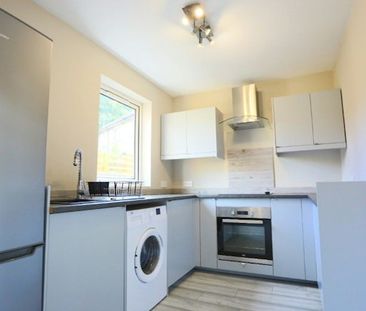 Queens Gardens, East Calder, EH53, West Lothian - Photo 3