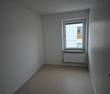 Taggsvampsvägen, Nykvarn - Foto 3