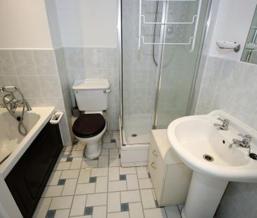 2 bedroom terraced house to rent - Photo 6