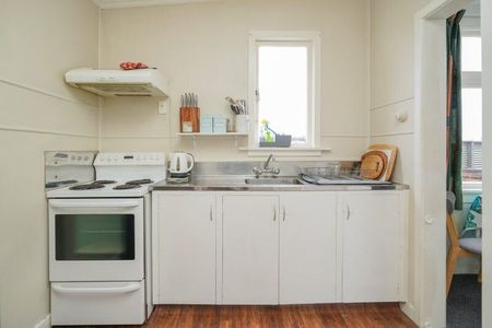 Windsor, 3 bedrooms, $550 pw - Photo 3