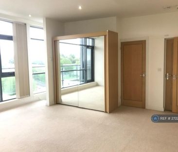 1 bedroom penthouse to rent - Photo 4