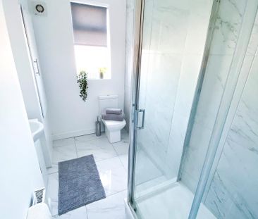 1 bedroom in a house share to rent - Photo 6