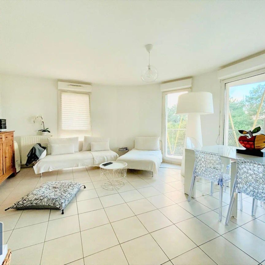 Appartement à louer 4 pièces 85.04m² - Photo 1