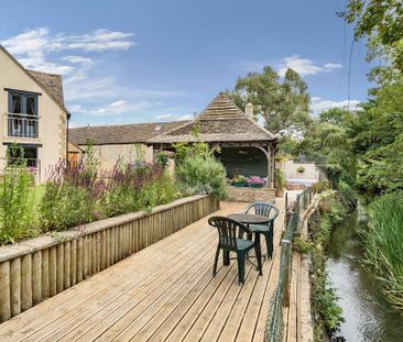 4 bedroom detached house to rent - Photo 2