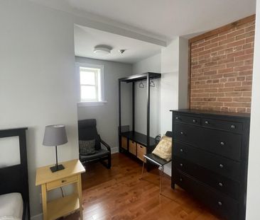 220 Argyle - Photo 6