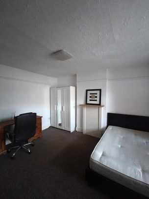 Room in a Shared House, Nottingham, NG7 - Photo 1