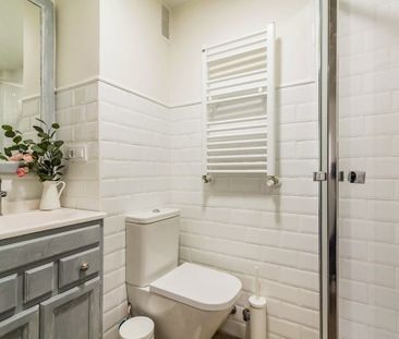 Paseo de la Reina Cristina, Madrid, Community of Madrid 28014 - Photo 6