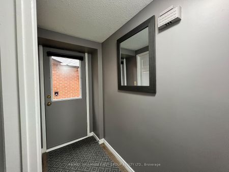 For Lease - 1731 Echo Point Court, Pickering, Ontario - Photo 5