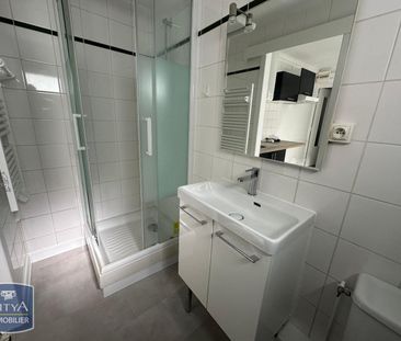 Location Maison 2 pièces 46m² CHATEAUROUX 36000 - Photo 2