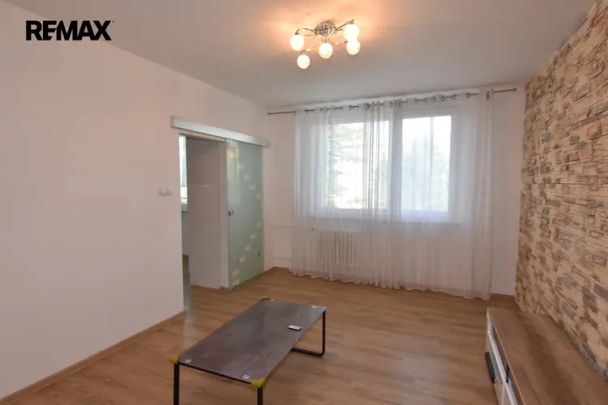 Nabízíme pronájem vybaveného bytu 3+1, 72 m - Photo 1