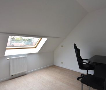 Mooi vernieuwde woning nabij centrum - Photo 1