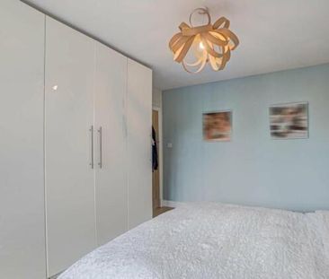 4 bedroom detached house to rent - Photo 4