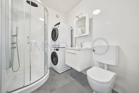 SPACIEUX AVEC BALCONS ET VUE LAC - EMPLACEMENT IDYLLIQUE - Photo 3