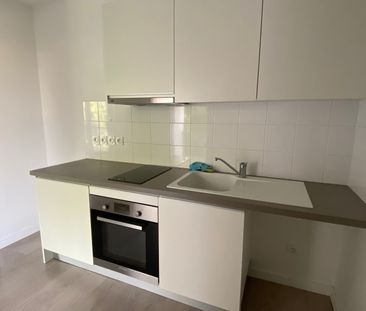 Location Appartement 3 pièces 64m² BRUGES 33520 - Photo 4