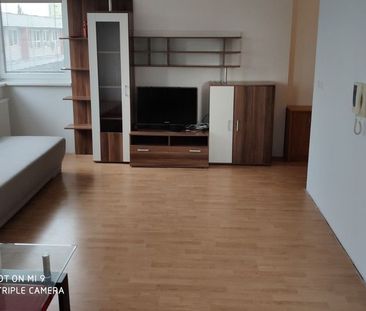 Prenájom 1 izb. byt s parkovacím miestom T.Vansovej 4/A - Photo 1