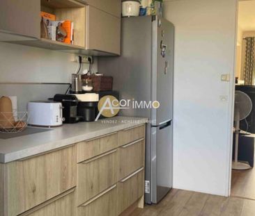 Quartier de l'Aguillon, très bel appartement faux T4 avec ba - Photo 6