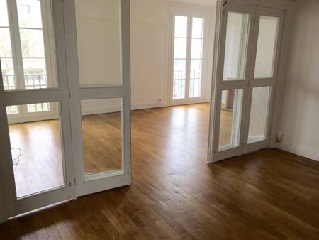 Appartement F4 à louer au HAVRE (76) place de l'hôtel de ville - Photo 2