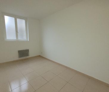 Location Appartement 3 pièces 56m² CONDE SUR L ESCAUT 59163 - Photo 6