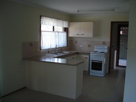 3/28 Gardiners Place, Southport QLD 4215 - Apartment For Rent | Domain - Photo 3