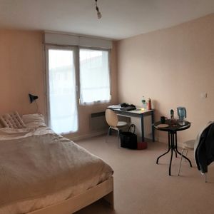 Location Appartement 1 pièce 21m² BEAUMONT 63110 - Photo 2