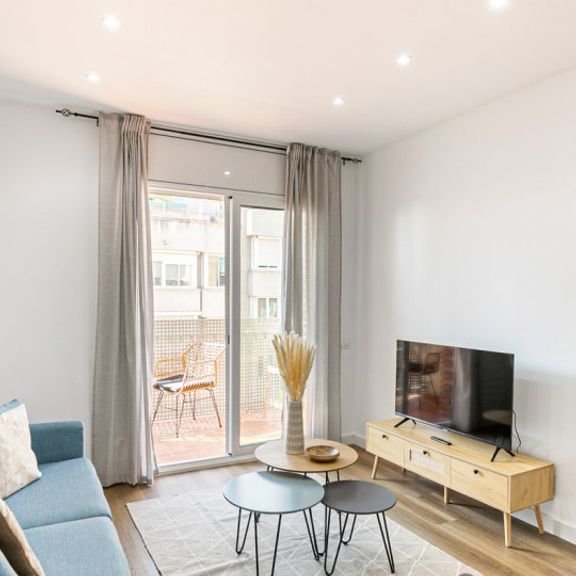 3 room luxury Flat for rent in Barcelona, Catalonia - Photo 1