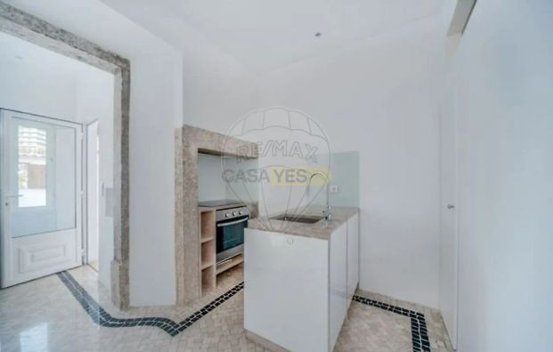 Apartment T2 in Oeiras e São Julião da Barra, Paço de Arcos e Caxias, Oeiras - Foto 1