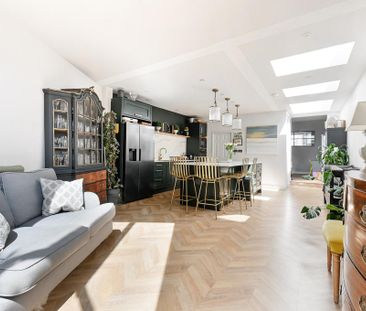 4 bedroom house to rent - Photo 1
