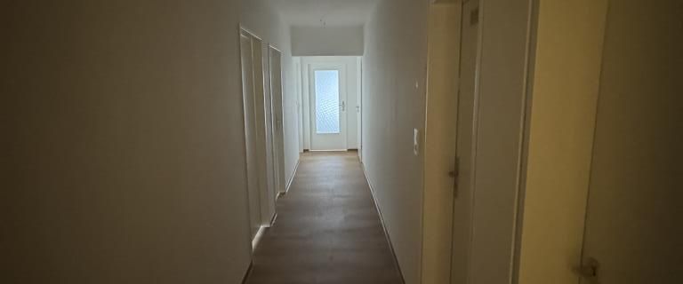 Große 4-Zimmer-Wohnung in Eberstadt-Süd - jetzt frei ! - Photo 1