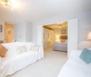 1 Bed Flat, Grosvenor Court, SW15 - Photo 2