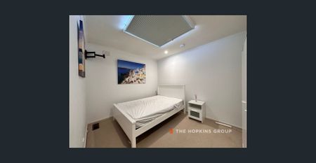 Furnished, convenient and budget friendly - Photo 4