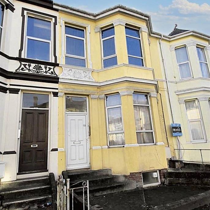 3 bedroom flat to rent - Photo 1