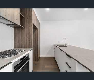 101A/72 Ascot Vale Rd, Flemington, Vic 3031 - Photo 4